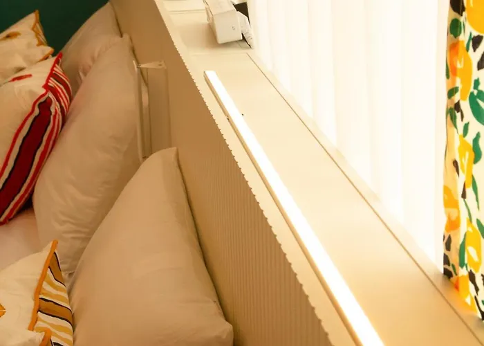 4 Beds In The Heart Of Hongdae, Mangwon, Sangsu & Red Road 아파트 서울특별시